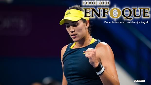 La tenista Garbiñe Muguruza avanza a su tercera final de la temporada. 