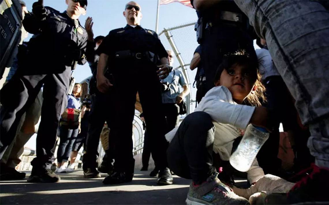 Más de 4.000 niños migrantes no acompañados se encuentran bajo custodia de la Patrulla Fronteriza