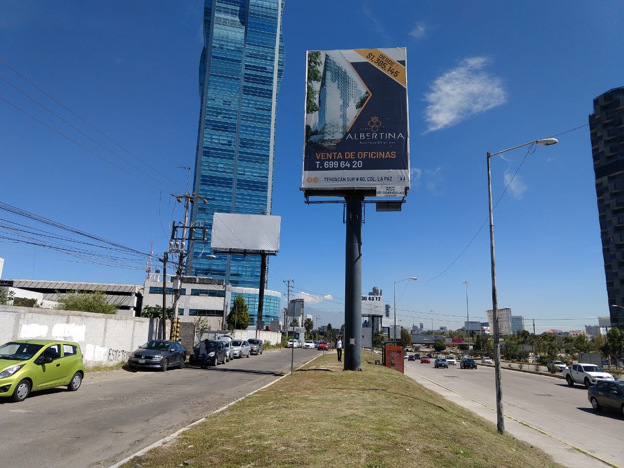 Secretaría de Medio Ambiente retiró estructuras publicitarias por incumplir normatividad