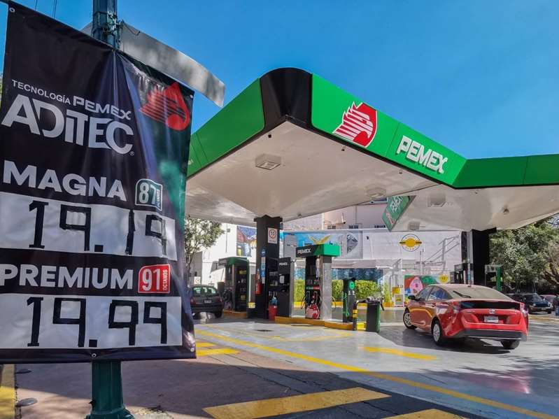 Precio de gasolina alcanza su máximo histórico y podría subir aún más