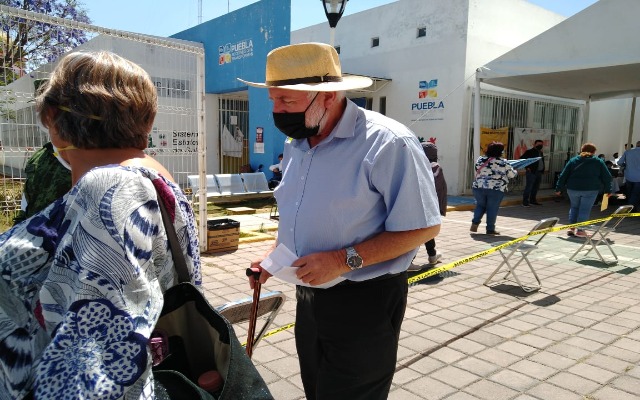 Logran vacunar contra el Covid-19 a más de 61 mil adultos mayores de nueve municipios poblanos