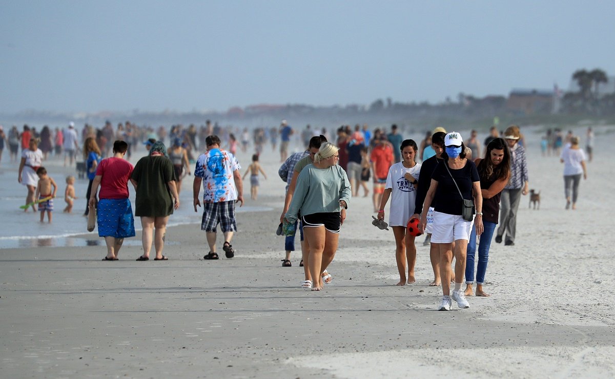 'Fatalidad inminente': EU advierte de nuevo aumento de casos de COVID-19