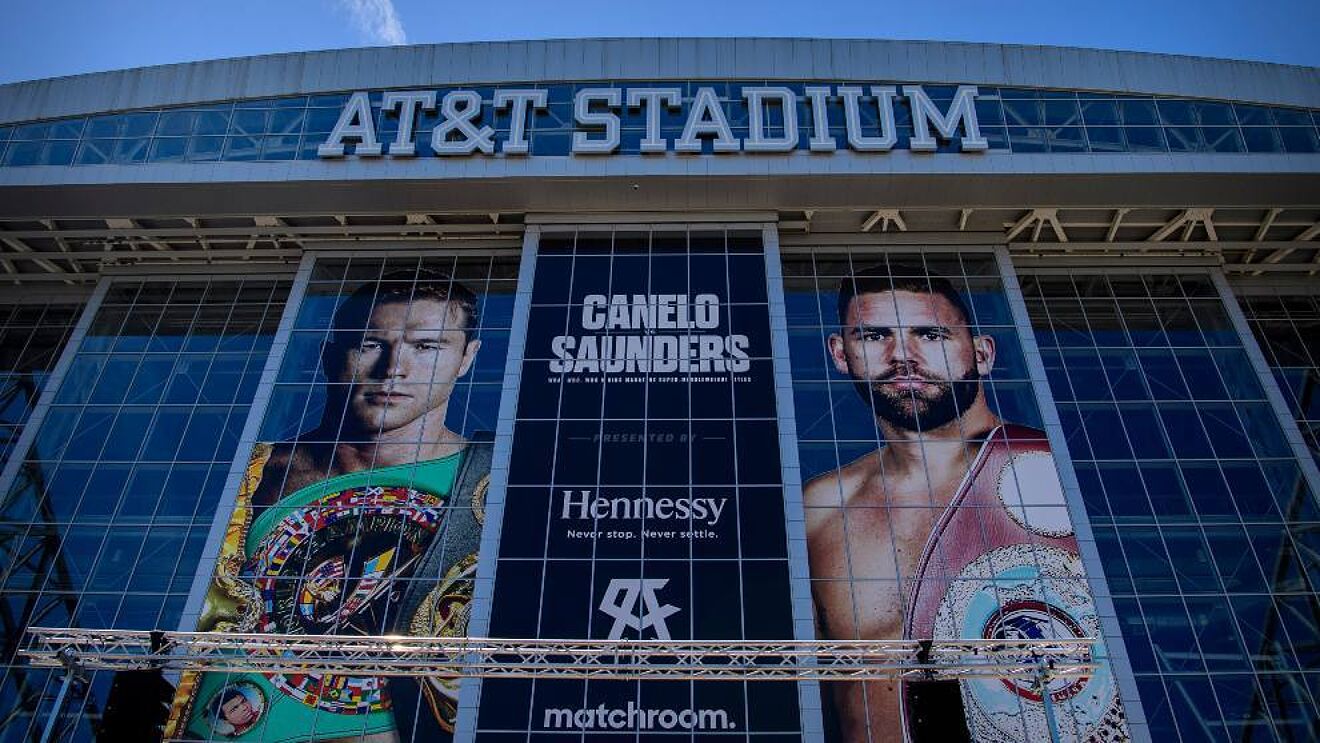 Previo a la pelea del 'Canelo' Álvarez', aficionados vuelven a la “vieja normalidad”
