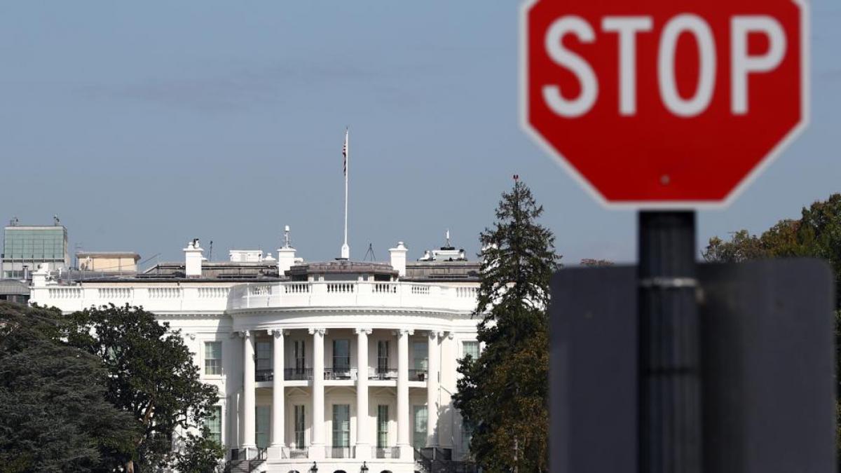 EU está pasando la página de la pandemia, destaca la Casa Blanca