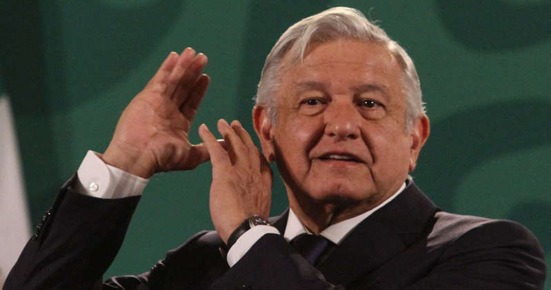 Aprobación de AMLO pierde 4 puntos en Abril; está en 57%: El financiero