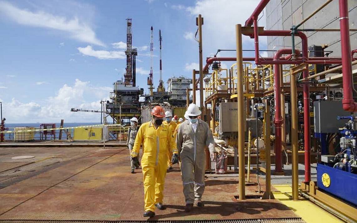 Juez Gómez Fierro otorga tres suspensiones más contra Ley de Hidrocarburos de AMLO