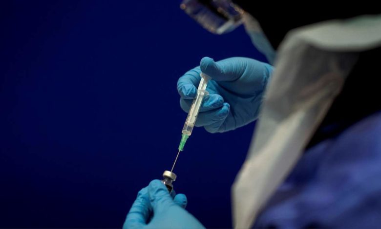¿Cuáles son los pros y contras de la combinación de vacunas COVID Pfizer y AstraZeneca?