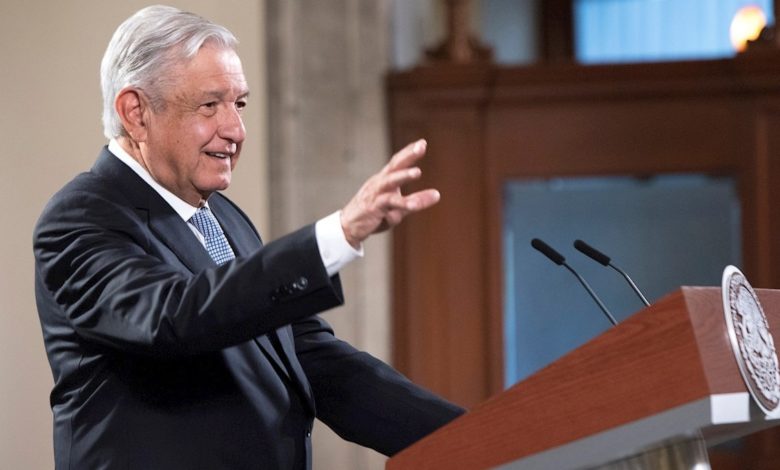 Usuarios enfurecen con The Economist: presenta a AMLO como un “falso mesías mexicano”