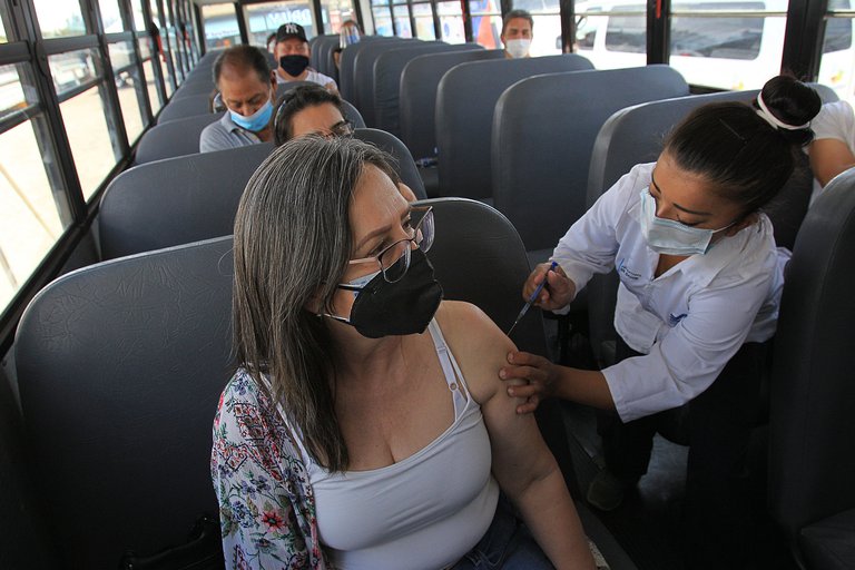 Científicos descubrieron que la inmunidad al coronavirus podría durar años