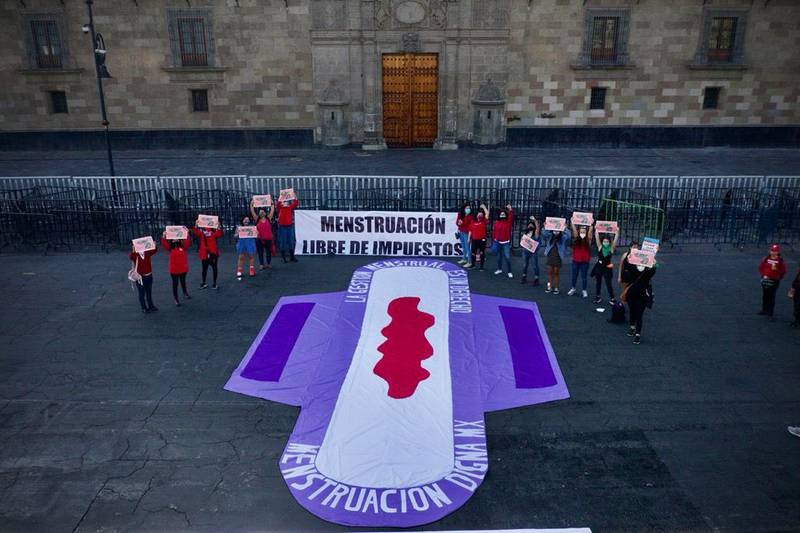 Mujeres marchan para exigir Ley de Menstruación Digna y eliminar IVA a toallas y tampones