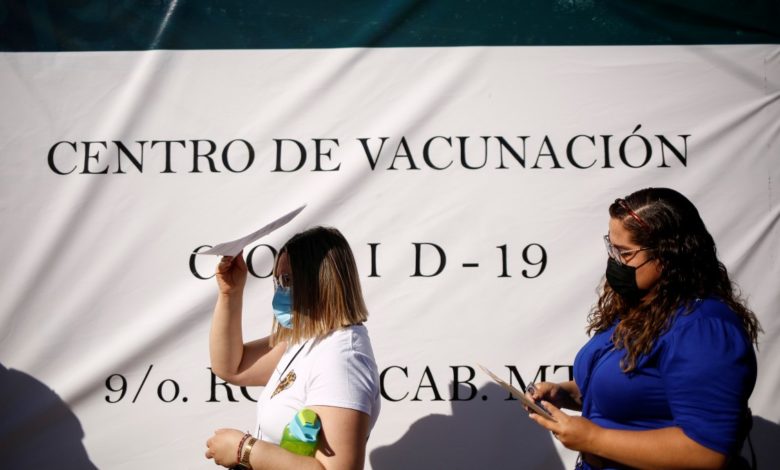 ¿Por qué se adelantará la vacunación contra COVID en adultos de 40 a 49 años? SSa lo explica