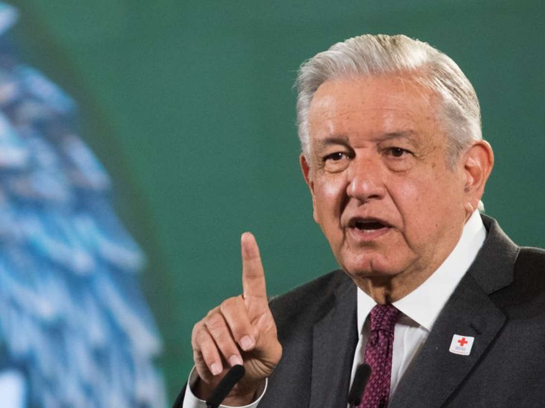 'Van 250 amparos para vacunar a menores contra covid-19'; informa AMLO