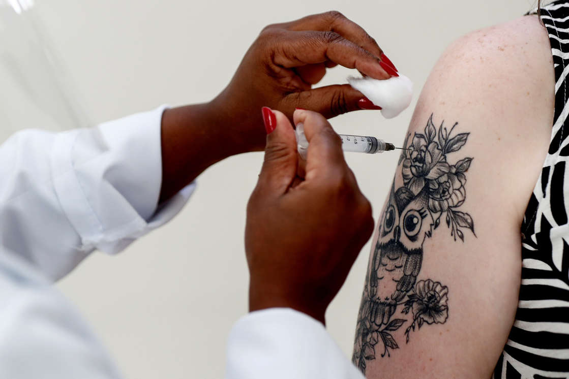 Solicitarán en Sao Paulo certificado de vacunación para entrar a bares y comercios