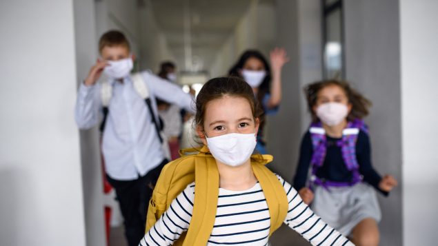 ¿No sabes qué cubrebocas permite la SEP este regreso a clases? Aquí te decimos 