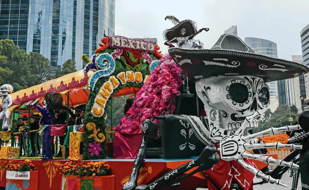 Un millón de personas asistieron al desfile internacional de día de muertos 2021 