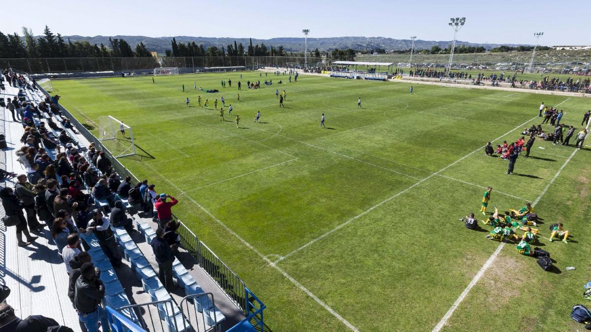Riesgo de transmisión del virus Covid-19 en el campo de fútbol es casi nulo, revela estudio
