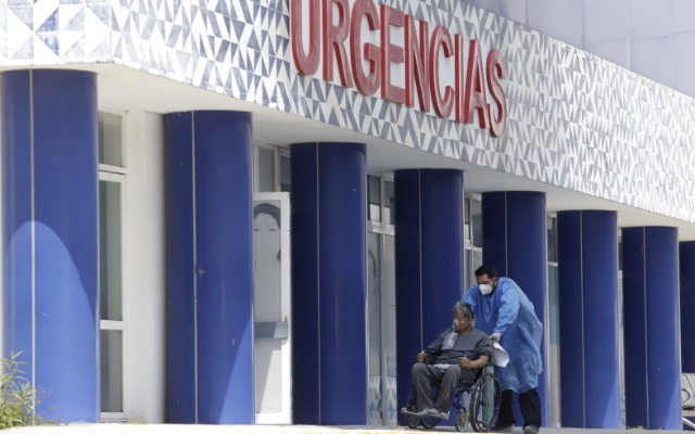 Cuarta ola de contagios por Covid en Puebla llegaría a su punto más alto en enero