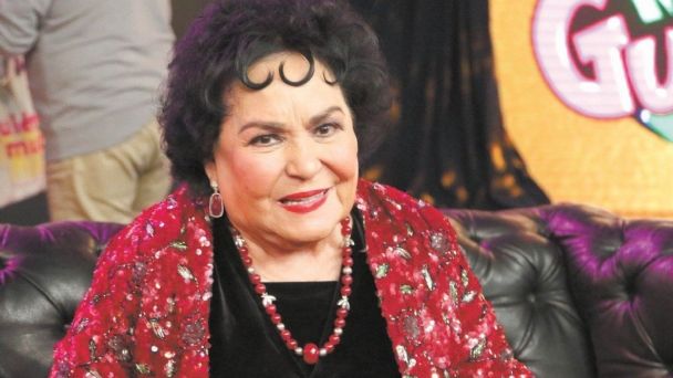 Carmen Salinas es hospitalizada de emergencia 
