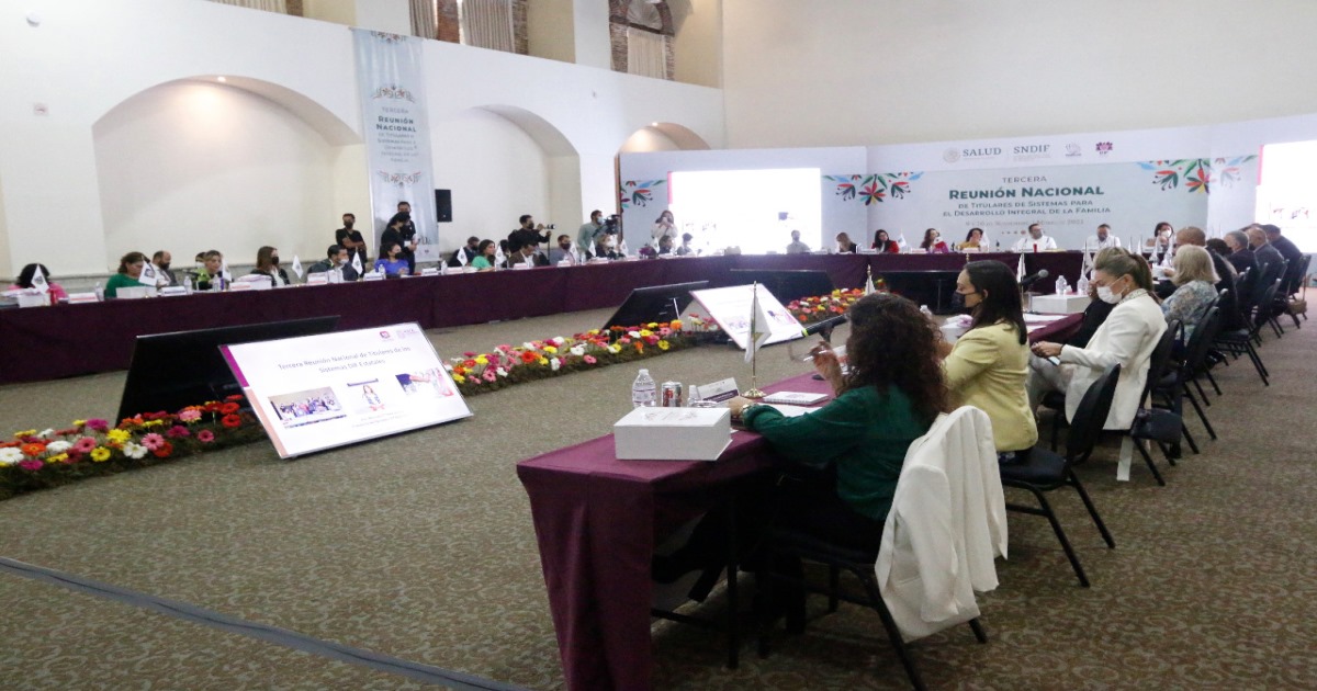 Presentó Tlaxcala el programa de atención socioemocional para niñas, niños y adolescentes en reunión nacional de sistemas DIF