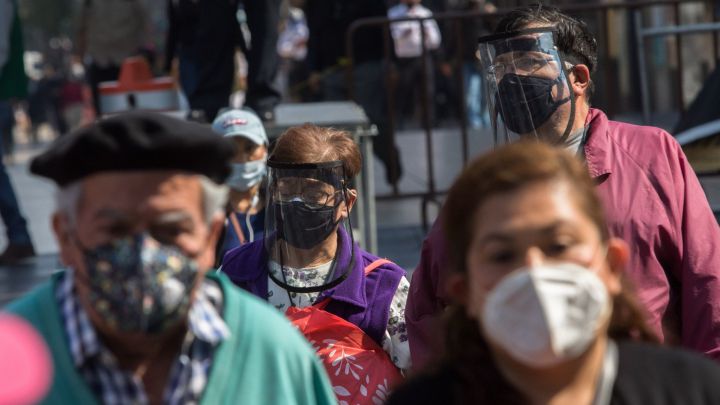 Suma México 3,836 contagios y 332 decesos en las últimas 24 hrs.