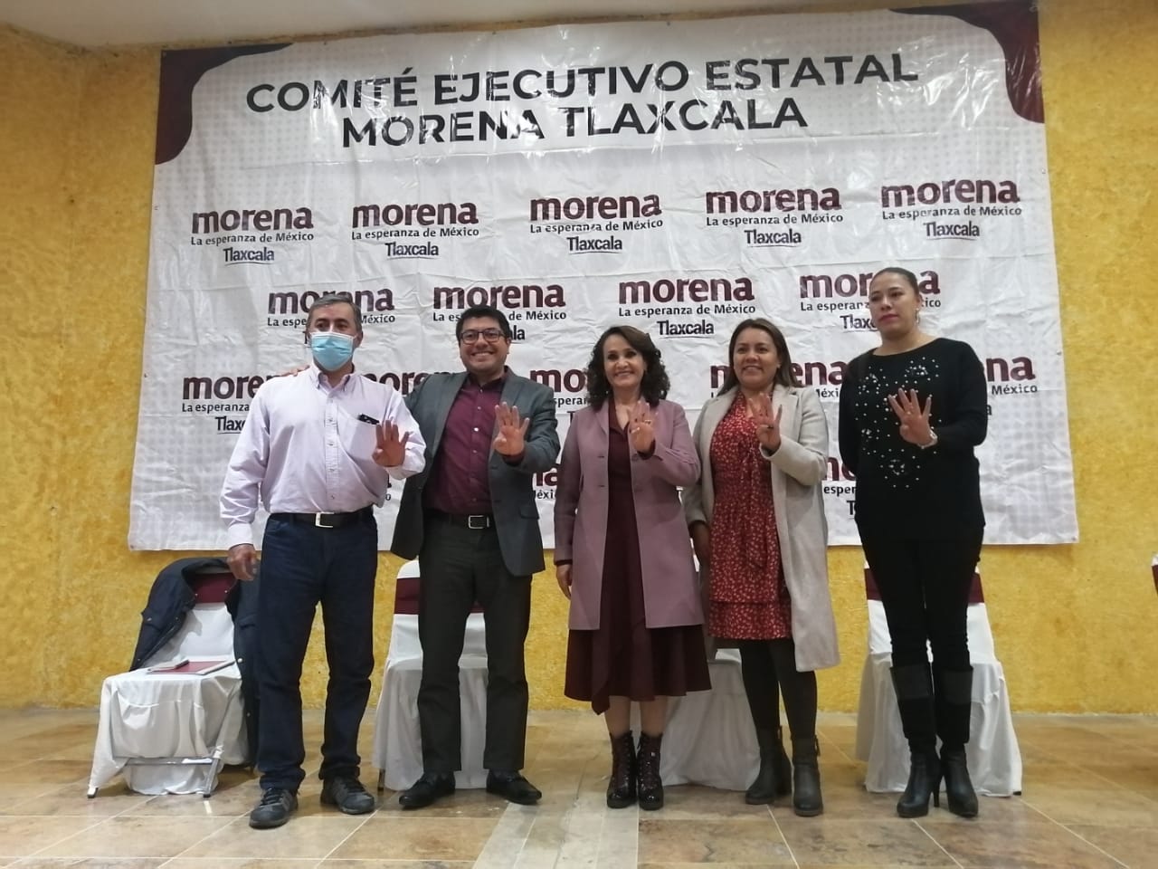 Militantes del partido de Morena en Tlaxcala se reúnen