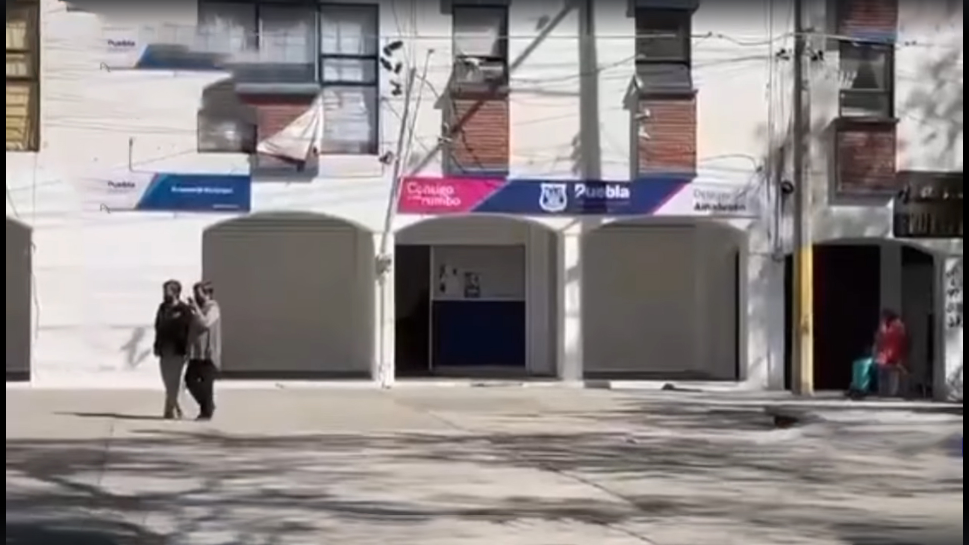 Asaltan oficinas de Tesorería Municipal en Amalucan