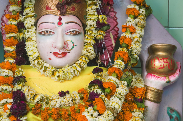 Del budismo al genocidio: Así fue como la swastika se convirtió en un símbolo nazi