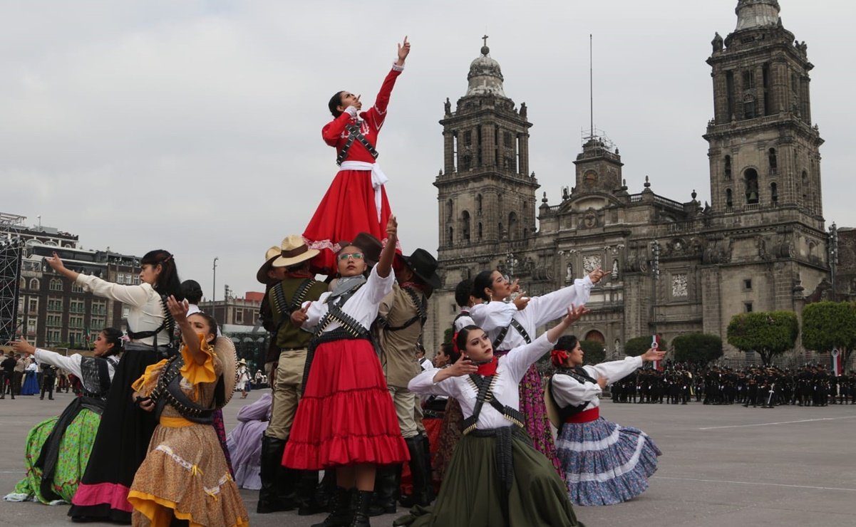 desfile de la revolucion