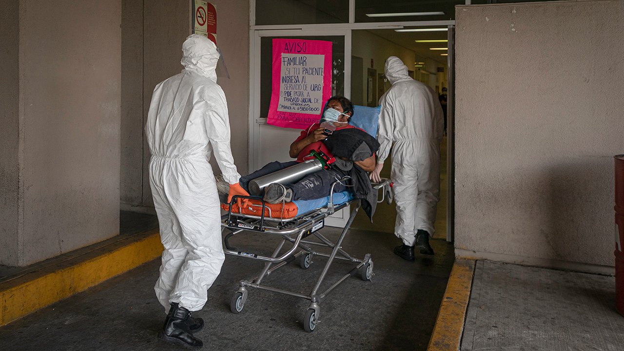 México registra 3,306 contagios y 227 muertes por Covid-19 en las últimas horas