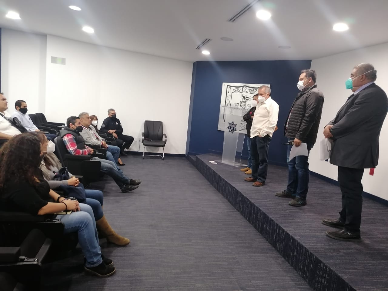 Presenta SEGOB a encargado de despacho de la SSC a mandos medios