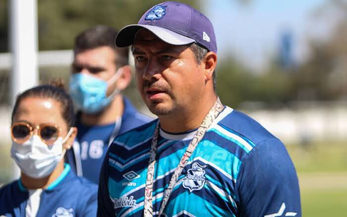 Puebla Femenil despidió a Juan Carlos Cacho