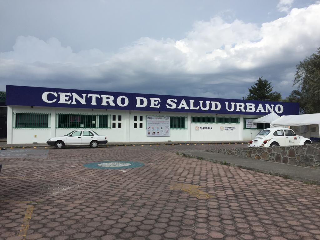 Centros de salud urbanos de Tlaxcala, Apizaco y Huamantla funcionan como módulos permanentes para vacunar contra Influenza y Covid-19