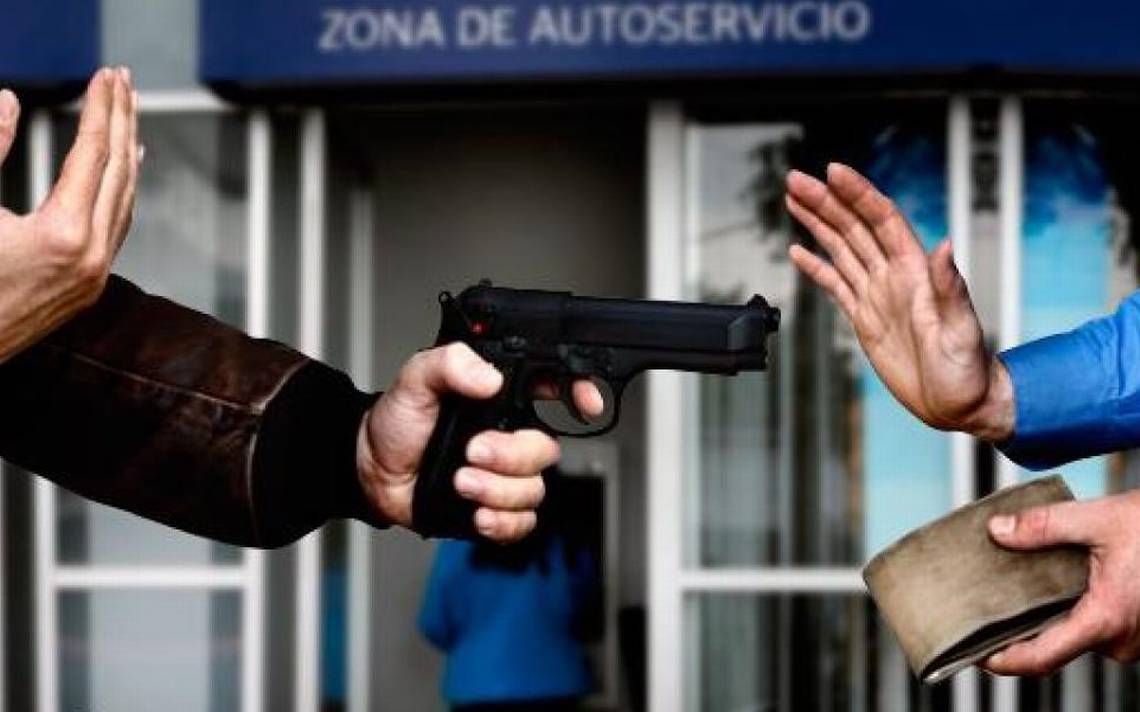 Ladrones despojan a cuentahabiente de un millón de pesos en Santa Cruz Buenavista