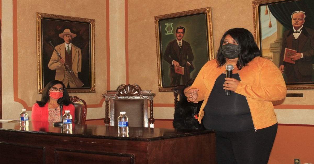 Académicas y activistas imparten conferencias magistrales con motivo del 25-N 