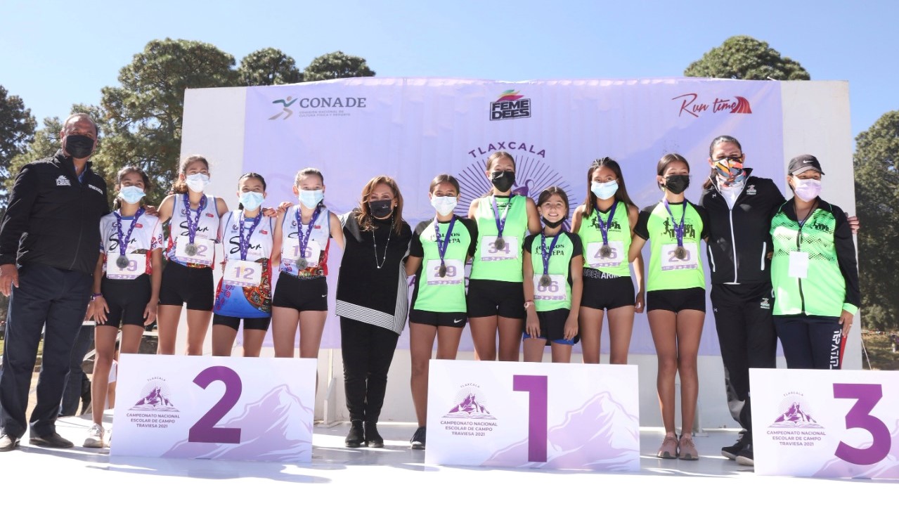 Celebra Lorena Cuéllar que Tlaxcala fue sede del Campeonato Nacional Escolar de Campo Traviesa 2021