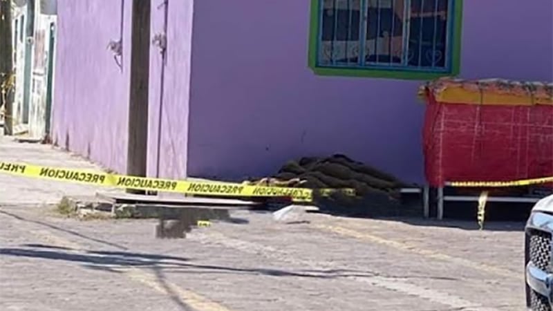 Ejecutan a joven en calles de Tepeojuma; estaba sentado a metros de la comandancia de policía