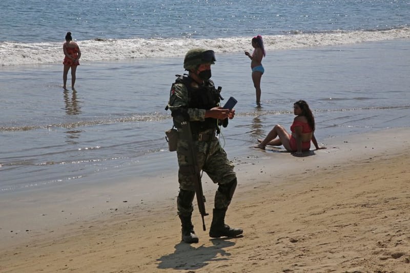 Turistas vivieron momentos de terror durante una balacera en Acapulco