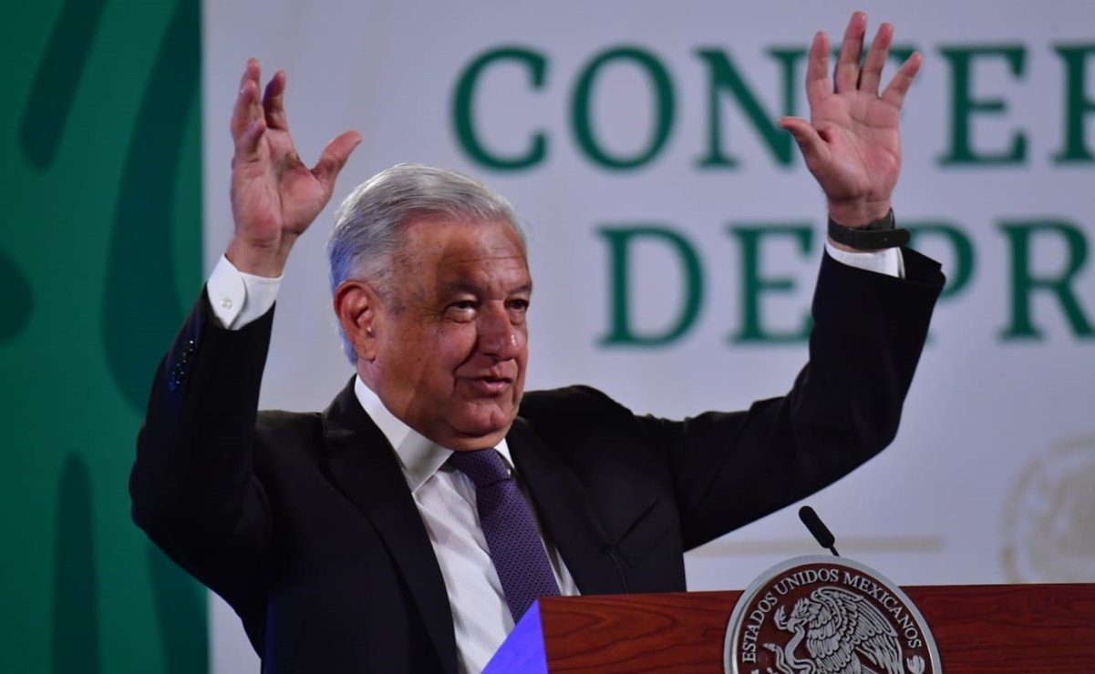 AMLO envía iniciativa de reforma eléctrica a Congreso 