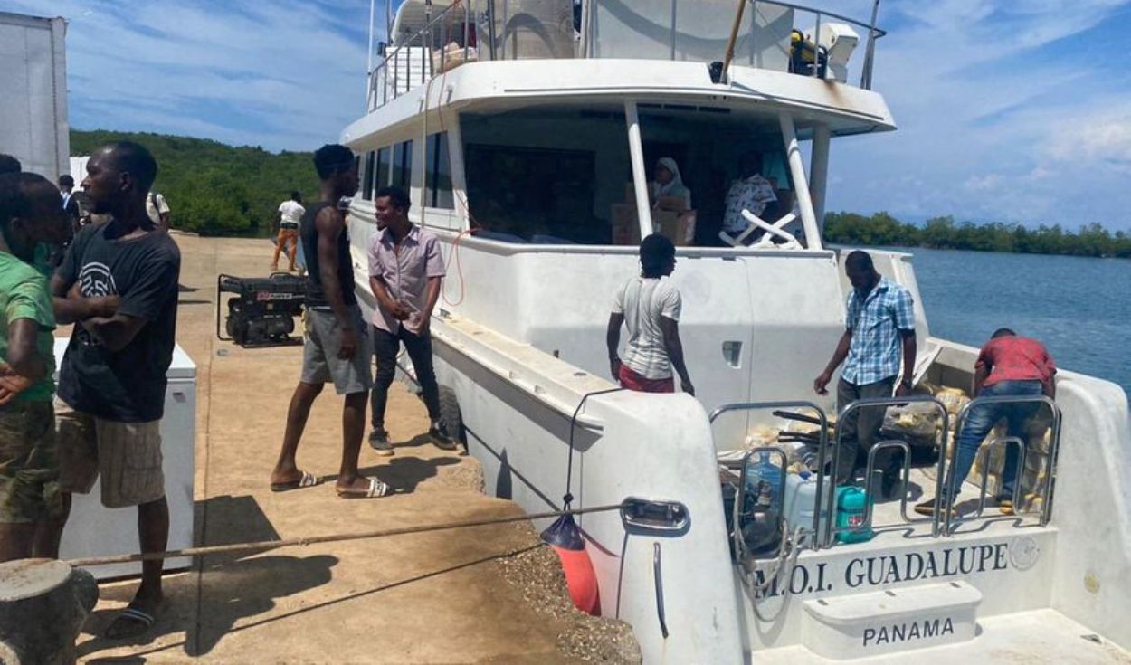 Desaparece yate con 4 tripulantes tras llevar ayuda a Haití; abordo iba un mexicano