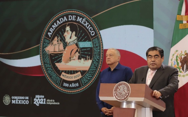 Desde la mañanera, Barbosa destaca que el huachicol ha ido a la baja durante su gestión