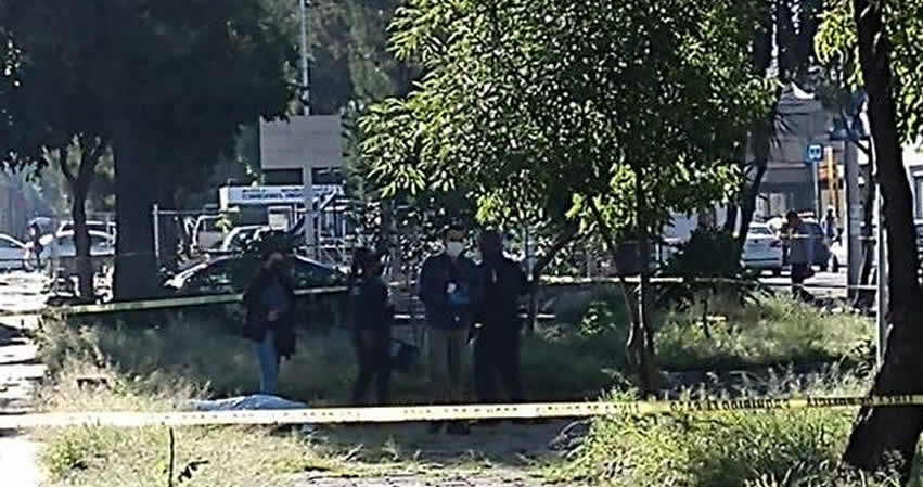 Encuentran cadaver de un hombre en parque de la ciudad de Puebla (Video)