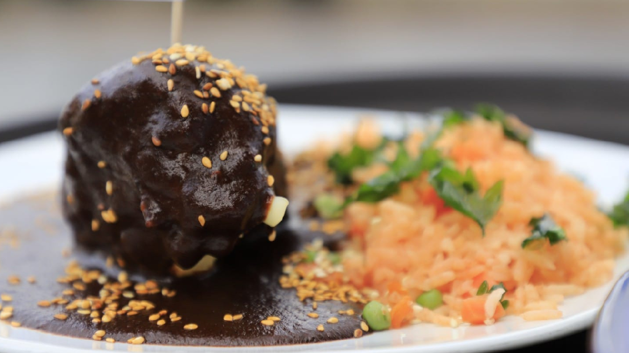 San Pedro Cholula acogió la décimo cuarta edición de la Feria de los Moles 