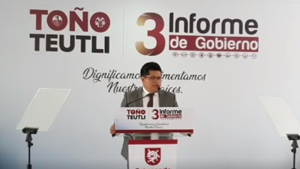 Antonio Teutli presentó su Tercer Informe de Gobierno 