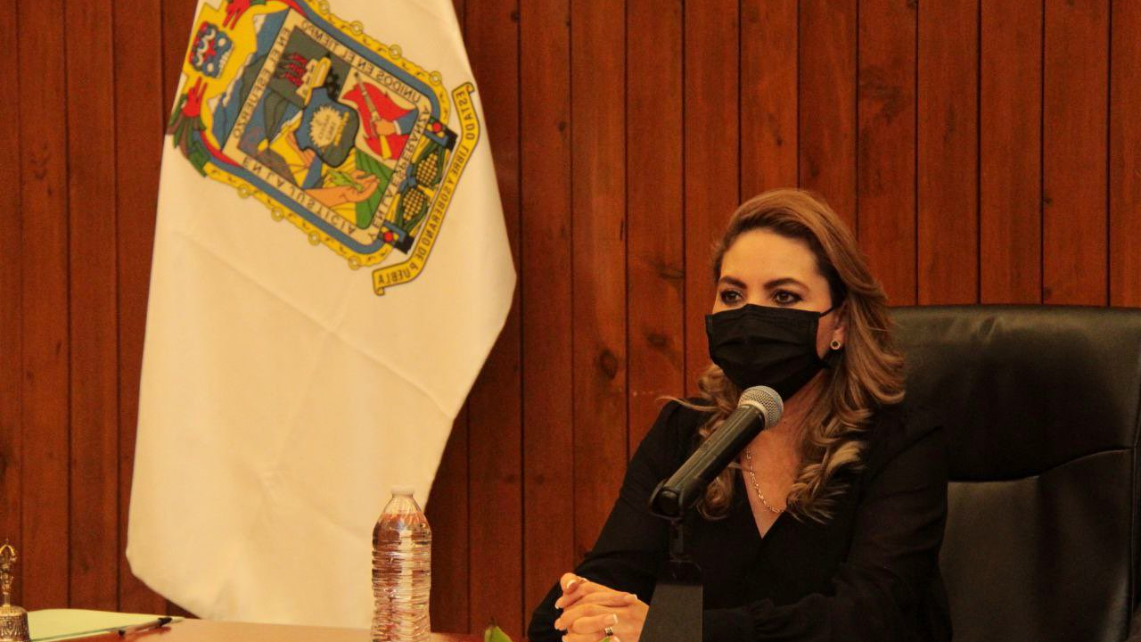 Paola Angón rindió protesta como Presidenta Municipal de San Pedro Cholula
