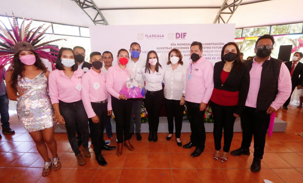 Celebra SEDIF el día mundial de la alimentación con muestra gastronómica
