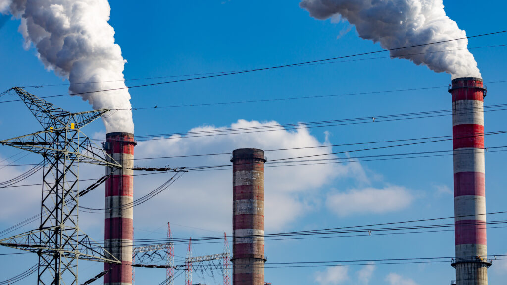Reforma energética “como los cangrejos”: Especialista  
