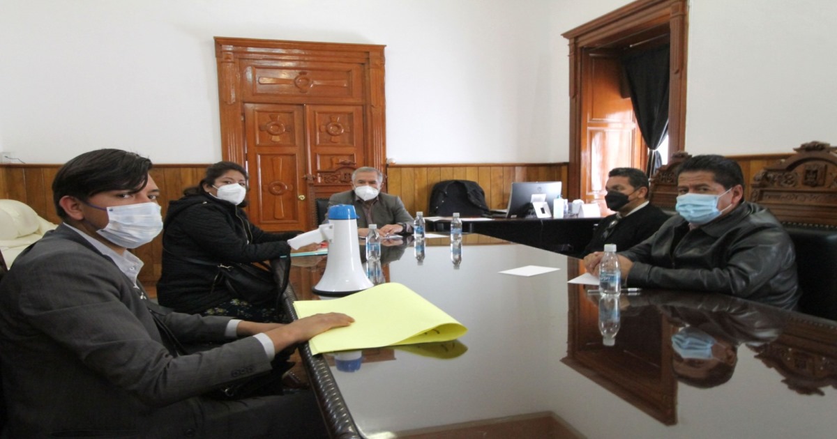 Secretario de gobierno y procuradora atendieron solicitud de activista social
