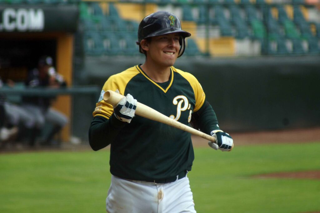 Avasallante debut de Pericos en la Liga Invernal Mexicana