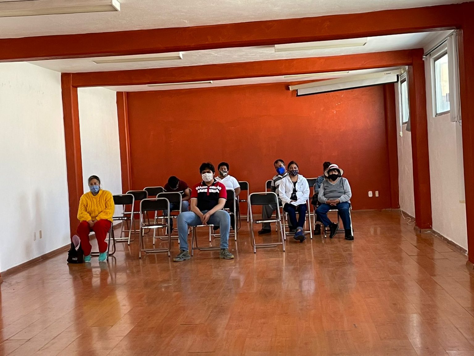 Baja afluencia en vacunación contra Covid 19 para personas rezagadas y adolescentes con comorbilidades