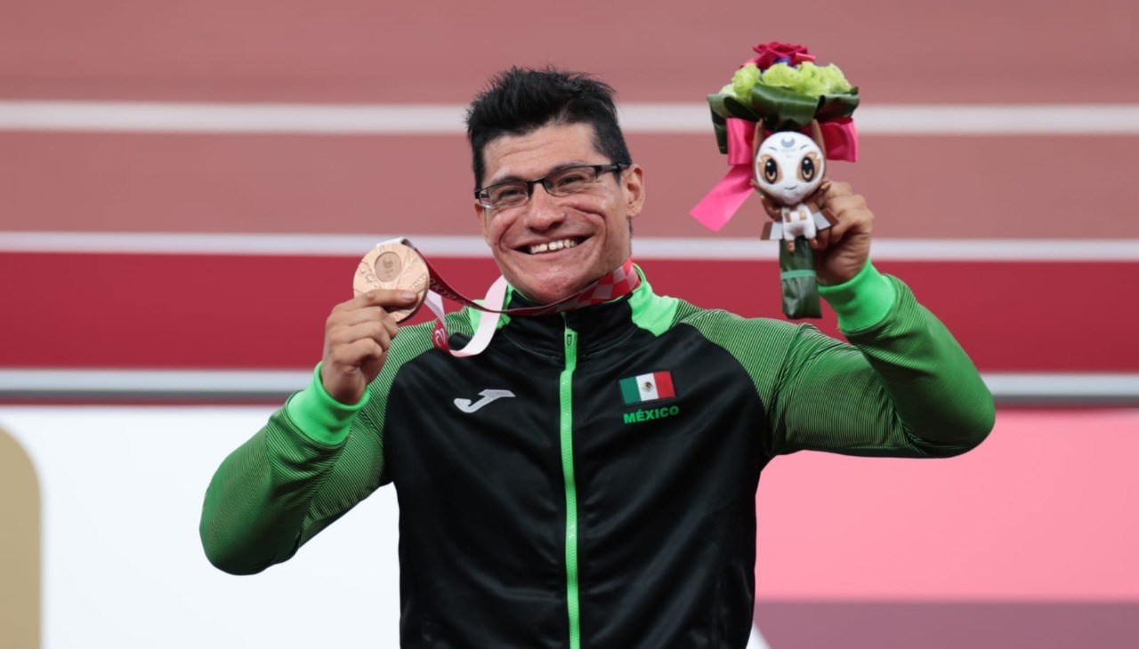 Juan Pablo Cervantes le dio la medalla 14 a México en Tokio 2020